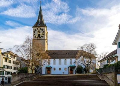کلیسای سنت پیتر زوریخ با بزرگترین صفحه ساعت در اروپا