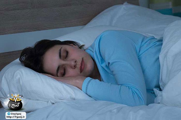 9 کاری که هرگز نباید قبل از خوابیدن انجام دهید